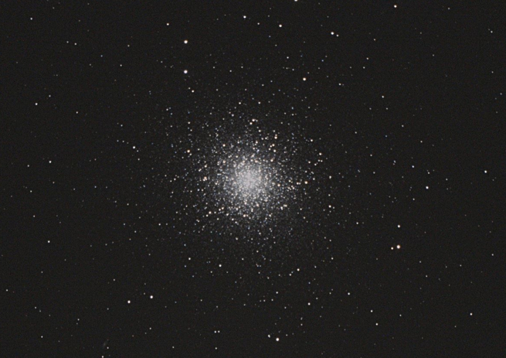 ヘルクレス座大球状星団M13