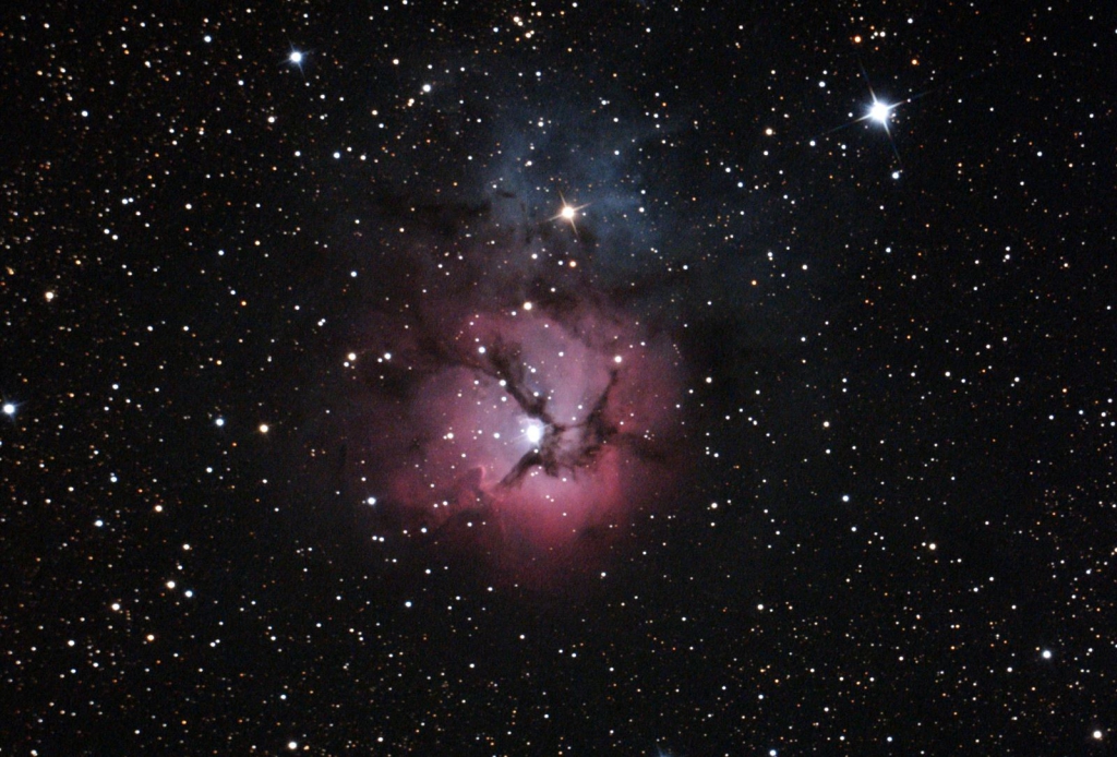 いて座三裂星雲M20