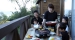 テラスでBBQ